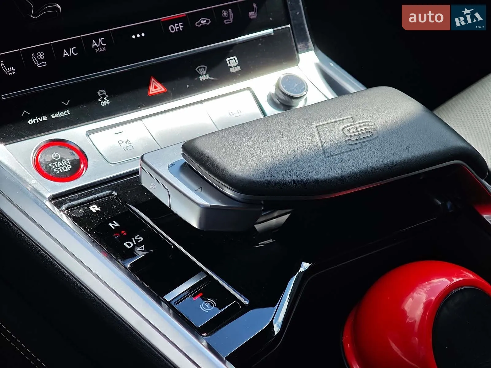 2020 Audi e-tron S - мініатюра 36