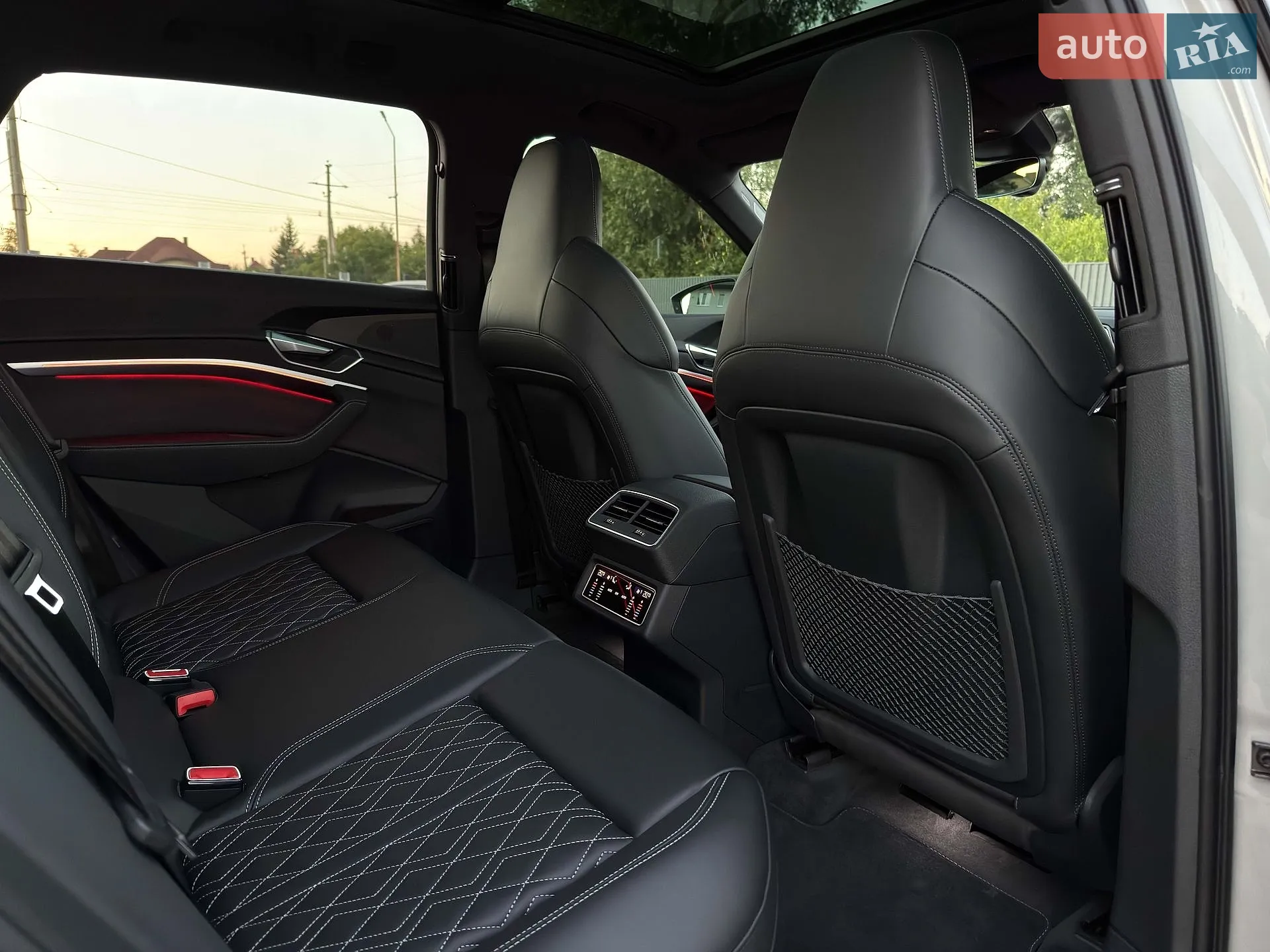 2022 Audi e-tron S - мініатюра 88