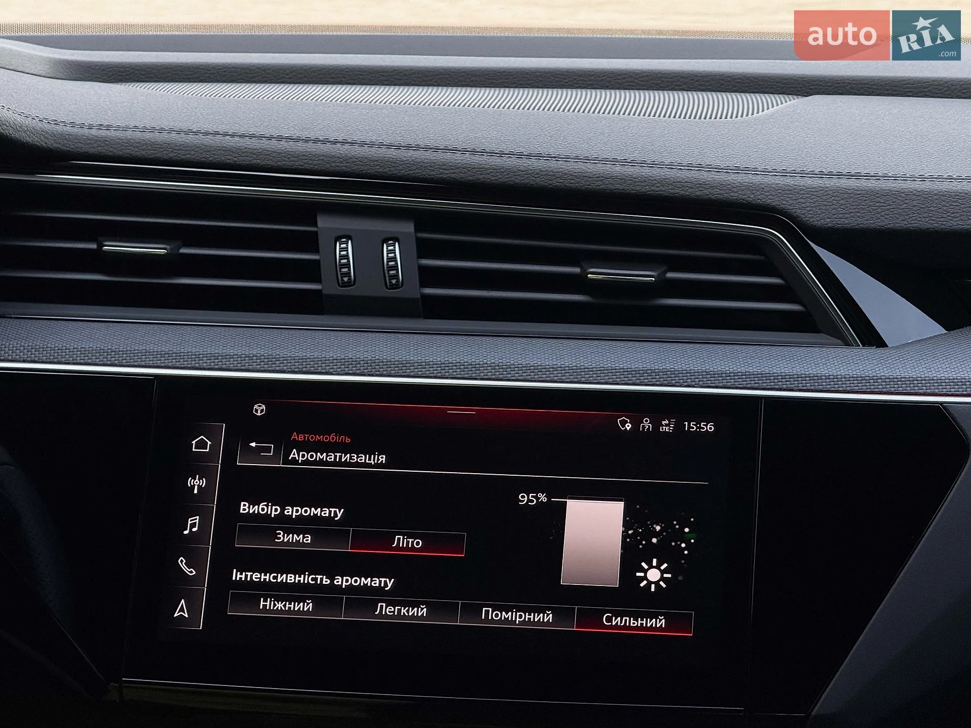 2022 Audi e-tron S - мініатюра 112