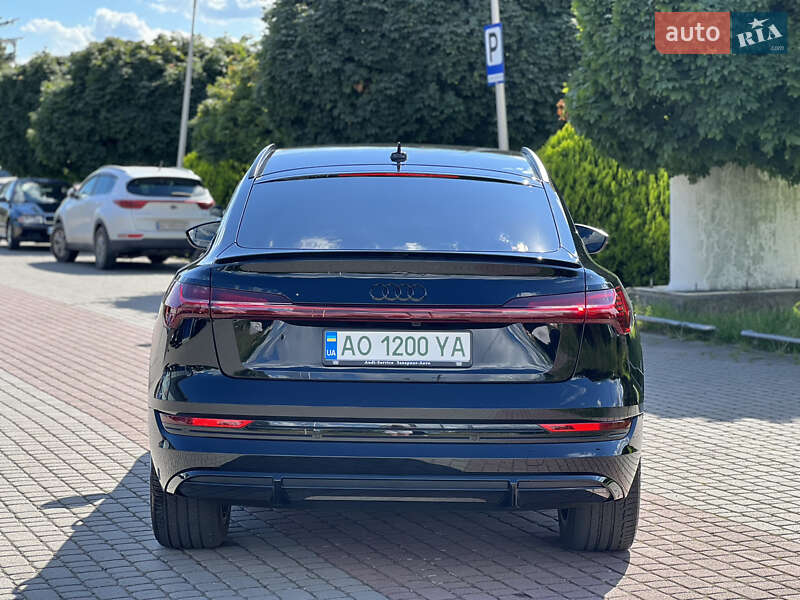 Внедорожник / Кроссовер Audi e-tron Sportback 2021 в Ужгороде