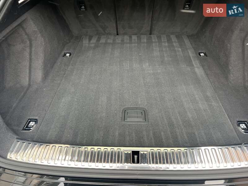 Внедорожник / Кроссовер Audi e-tron Sportback 2020 в Тернополе