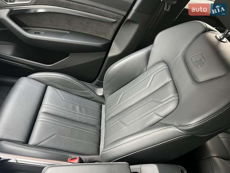 Внедорожник / Кроссовер Audi e-tron Sportback 2020 в Тернополе