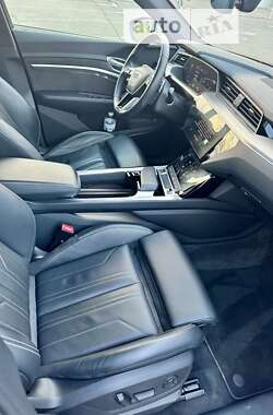 Позашляховик / Кросовер Audi e-tron Sportback 2020 в Кривому Розі