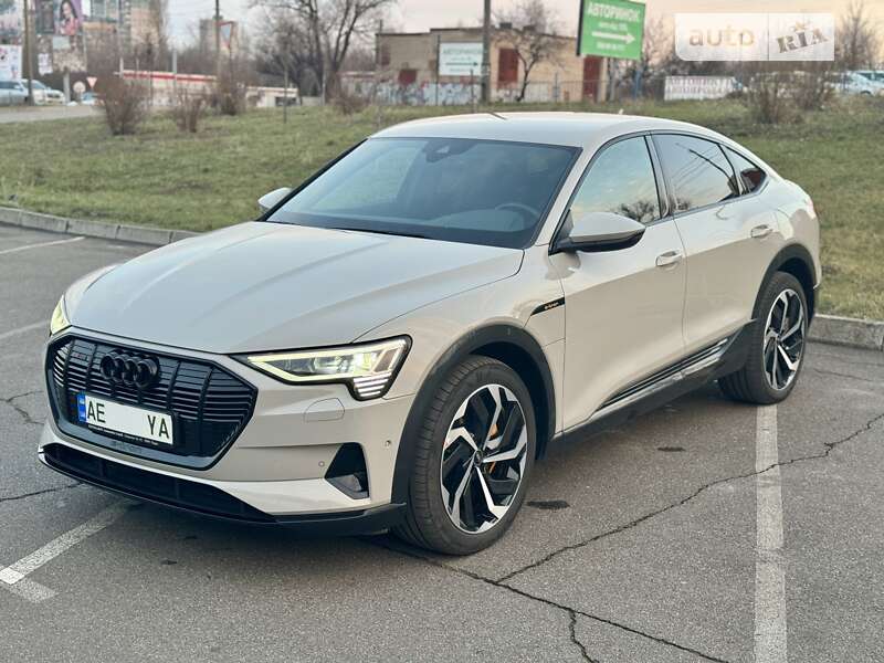 Внедорожник / Кроссовер Audi e-tron Sportback 2020 в Кривом Роге