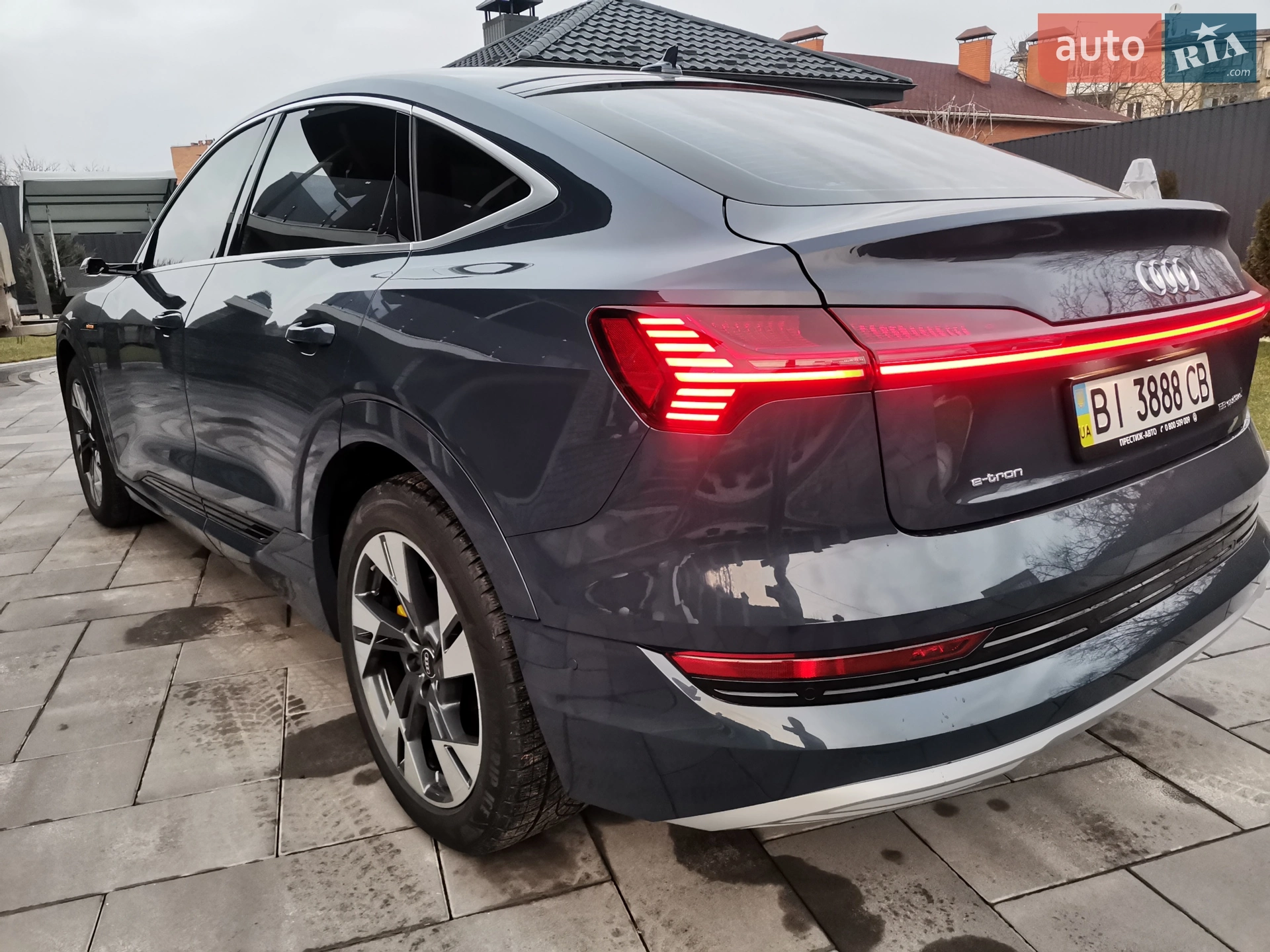 2020 Audi e-tron Sportback - мініатюра 23