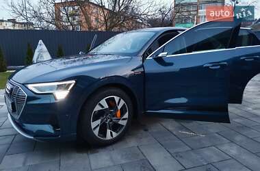 Внедорожник / Кроссовер Audi e-tron Sportback 2020 в 