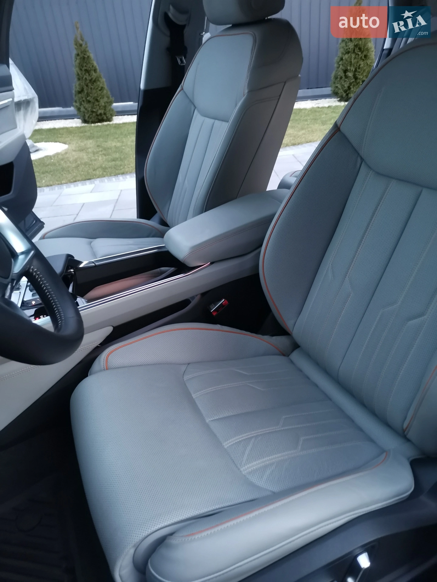 2020 Audi e-tron Sportback - мініатюра 44