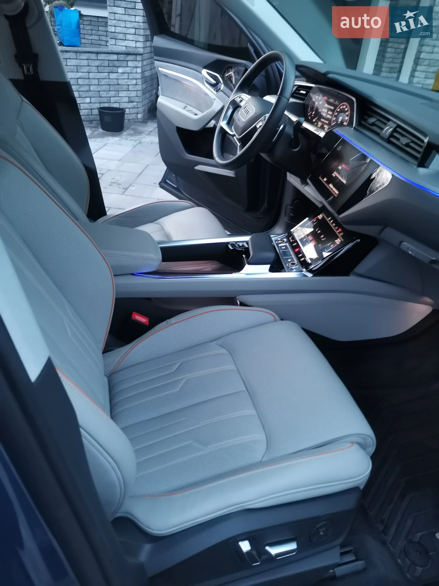 2020 Audi e-tron Sportback - мініатюра 59