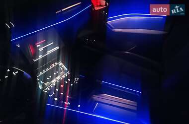 Внедорожник / Кроссовер Audi e-tron Sportback 2020 в 