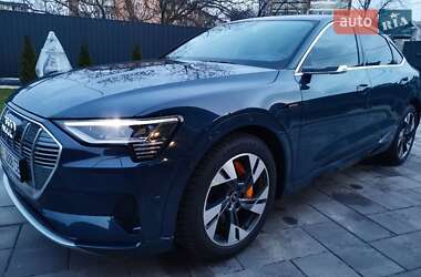 Внедорожник / Кроссовер Audi e-tron Sportback 2020 в 