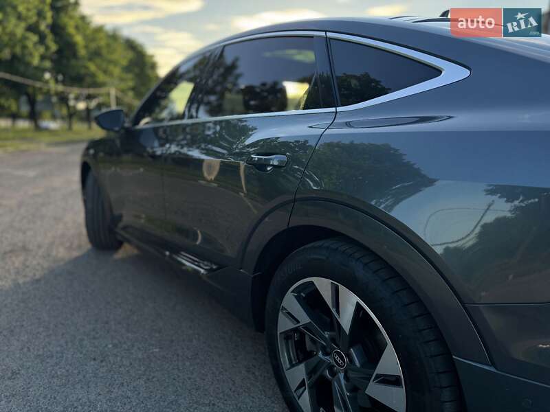 Audi e-tron Sportback 2020