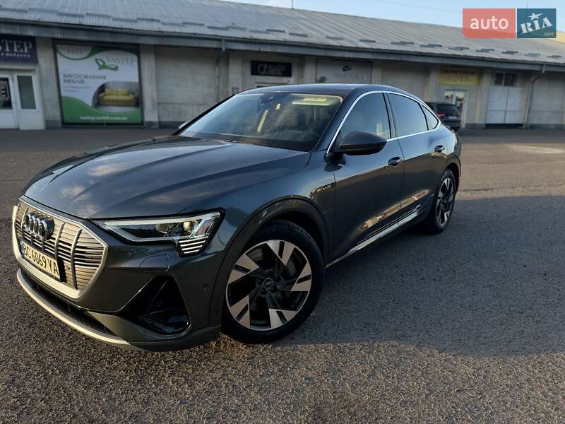 Позашляховик / Кросовер Audi e-tron Sportback 2020 в Львові