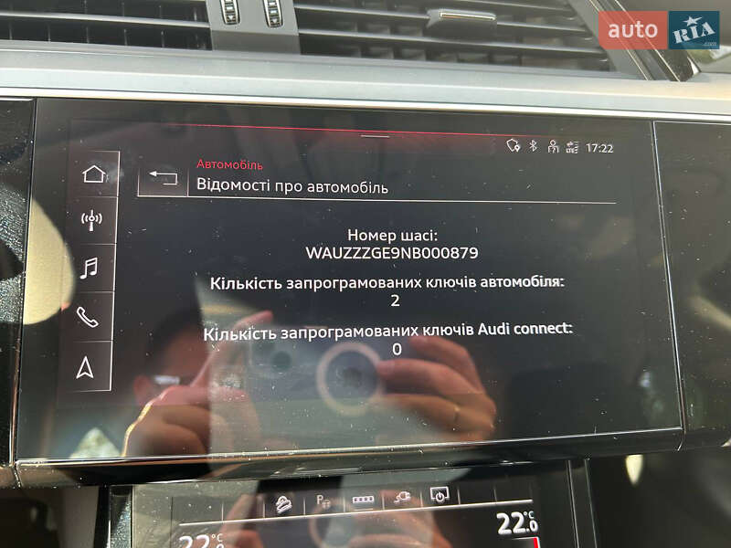 Позашляховик / Кросовер Audi e-tron Sportback 2021 в Києві