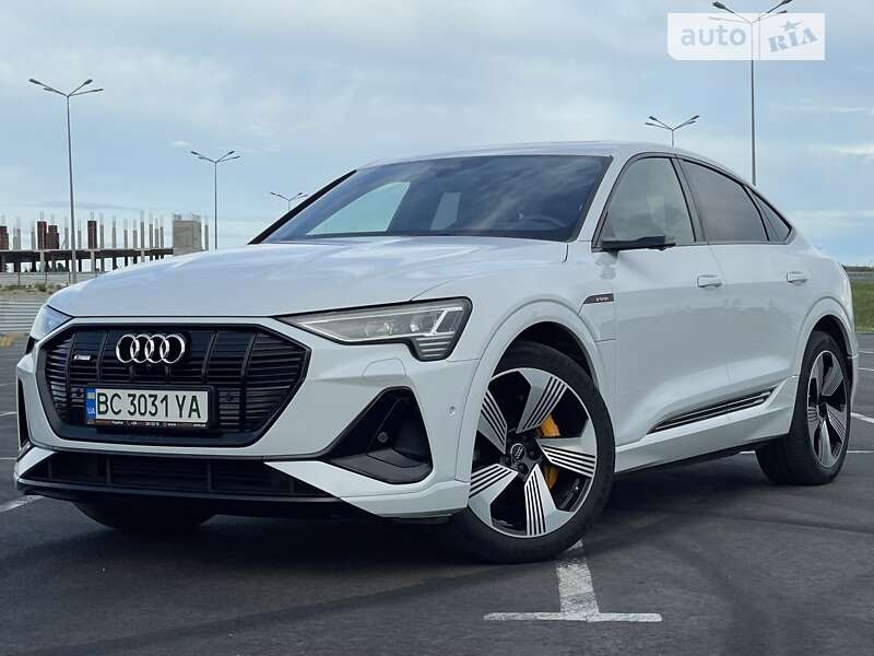 Позашляховик / Кросовер Audi e-tron Sportback 2020 в Львові