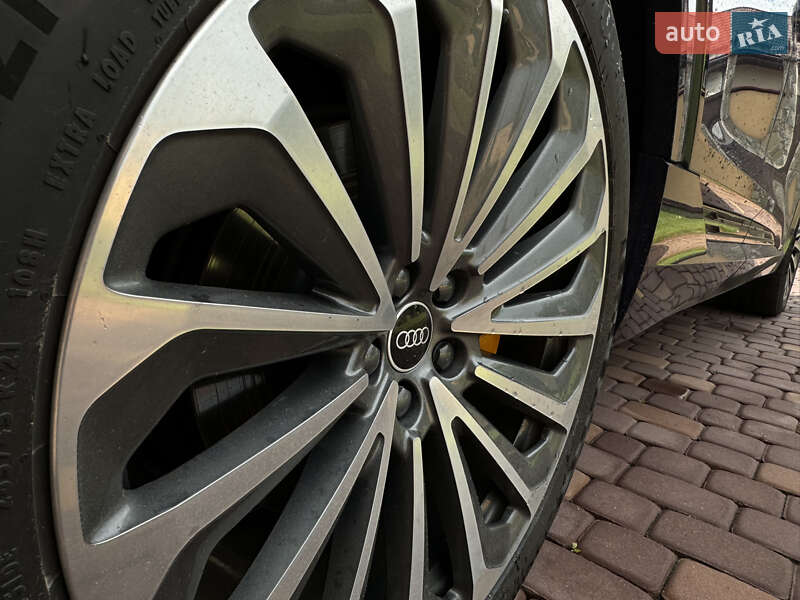 Внедорожник / Кроссовер Audi e-tron Sportback 2021 в Луцке