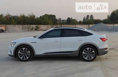 Позашляховик / Кросовер Audi e-tron Sportback 2020 в Житомирі