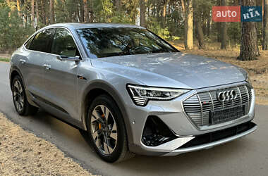 Внедорожник / Кроссовер Audi e-tron Sportback 2021 в 