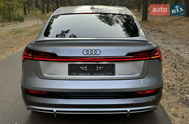 Внедорожник / Кроссовер Audi e-tron Sportback 2021 в 