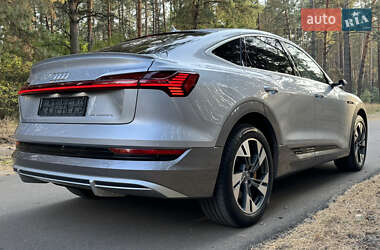 Внедорожник / Кроссовер Audi e-tron Sportback 2021 в 