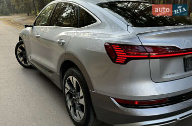Внедорожник / Кроссовер Audi e-tron Sportback 2021 в 