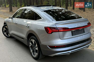 Внедорожник / Кроссовер Audi e-tron Sportback 2021 в 