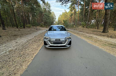 Внедорожник / Кроссовер Audi e-tron Sportback 2021 в 