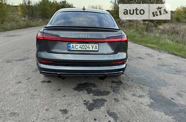 Позашляховик / Кросовер Audi e-tron Sportback 2021 в Луцьку