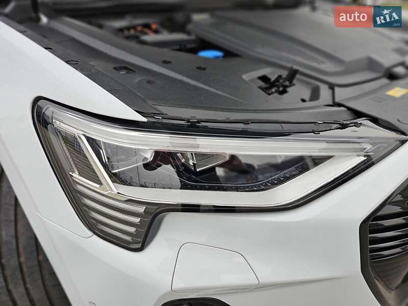 Внедорожник / Кроссовер Audi e-tron Sportback 2022 в Киеве