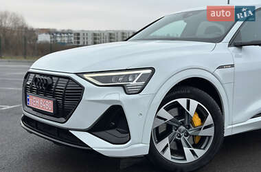 Внедорожник / Кроссовер Audi e-tron Sportback 2021 в Ровно