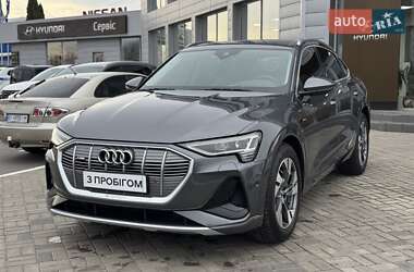 Позашляховик / Кросовер Audi e-tron Sportback 2020 в Кременчуці