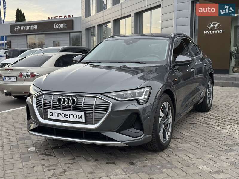 Внедорожник / Кроссовер Audi e-tron Sportback 2020 в 