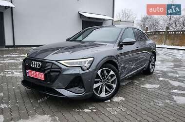 Позашляховик / Кросовер Audi e-tron Sportback 2021 в Бориславі