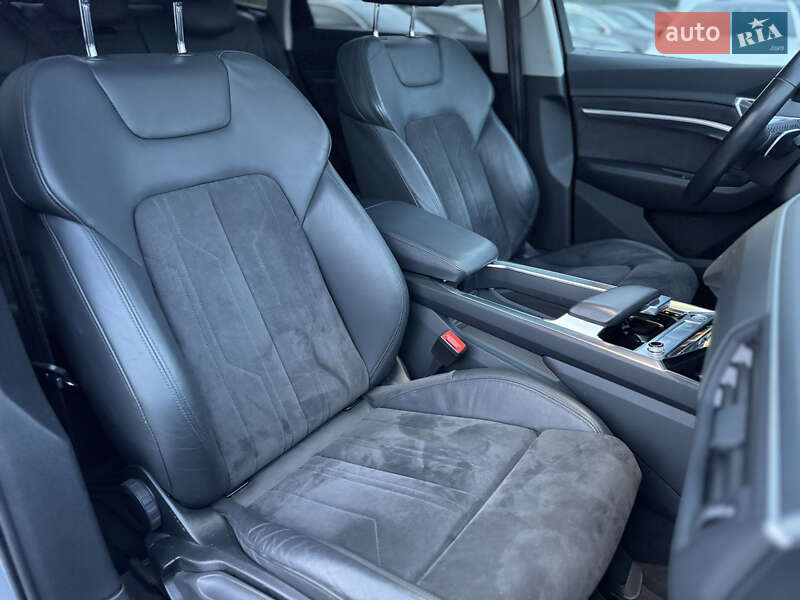 Внедорожник / Кроссовер Audi e-tron Sportback 2020 в Мукачево