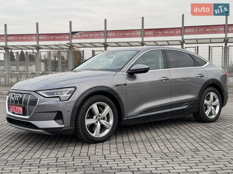 Позашляховик / Кросовер Audi e-tron Sportback 2020 в Львові