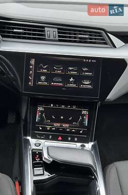 Внедорожник / Кроссовер Audi e-tron Sportback 2020 в Львове