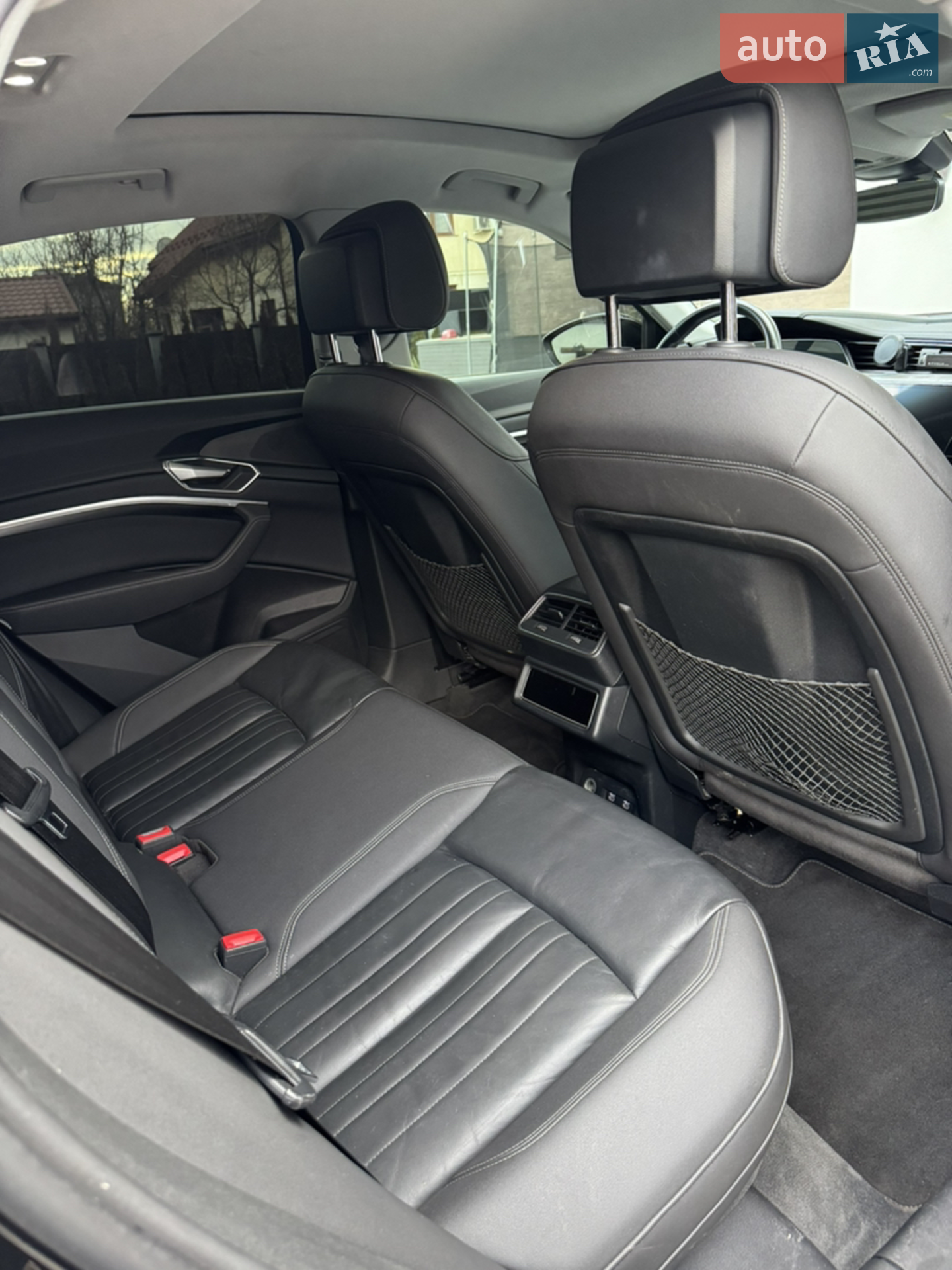 2020 Audi e-tron Sportback - мініатюра 28