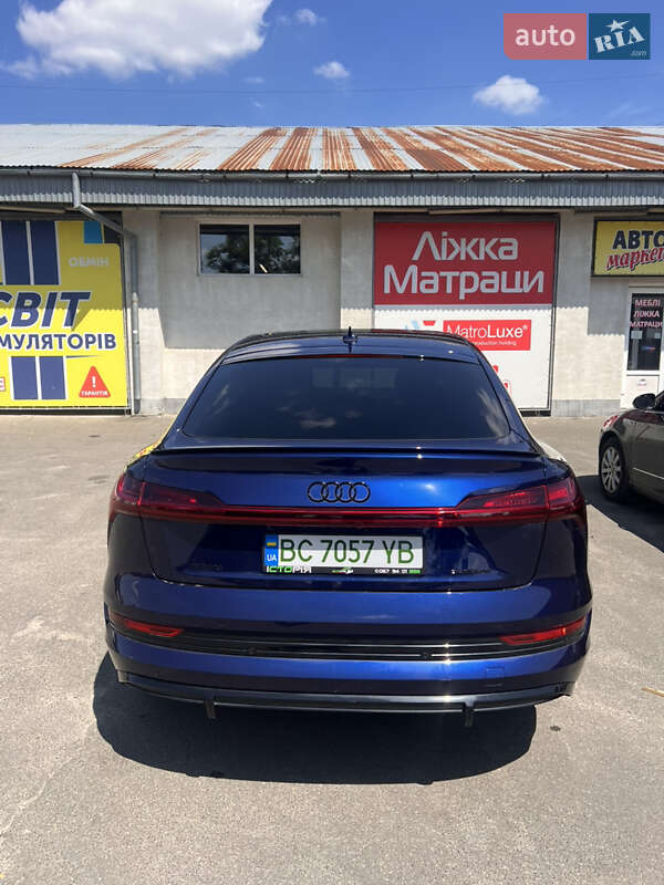 Позашляховик / Кросовер Audi e-tron Sportback 2022 в Львові