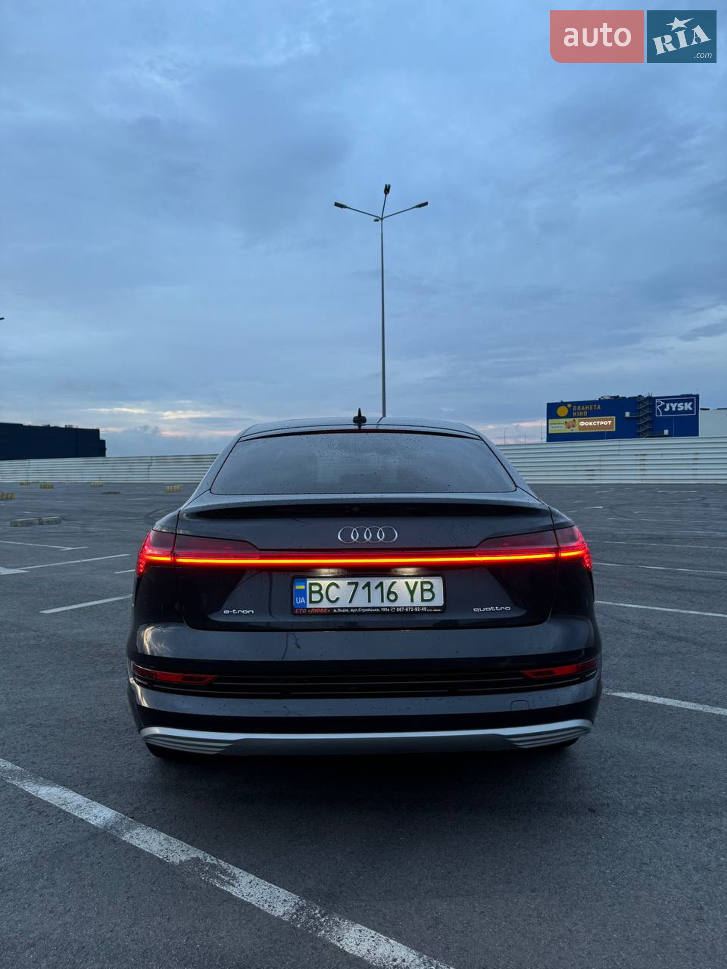 2020 Audi e-tron Sportback - мініатюра 5