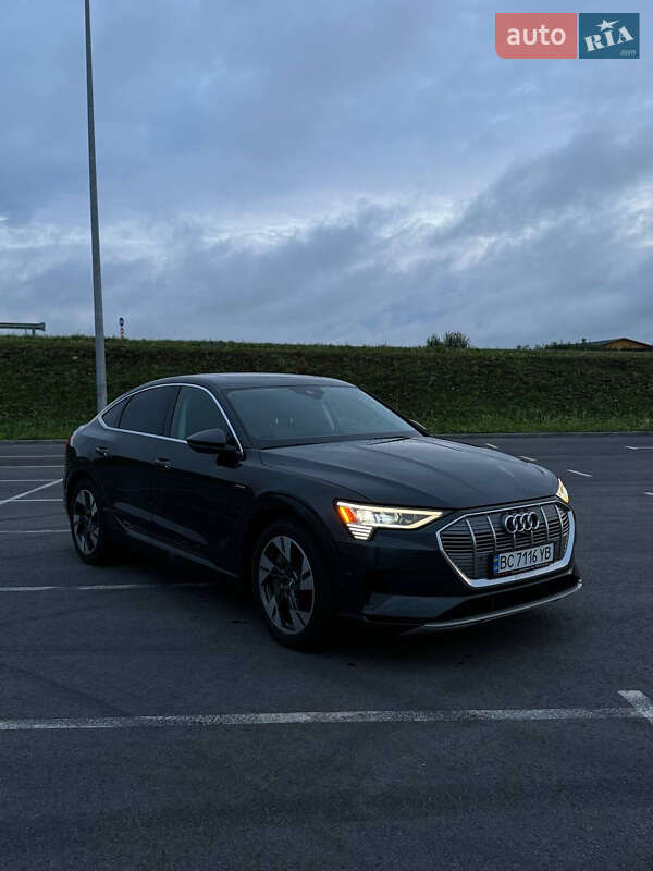 Внедорожник / Кроссовер Audi e-tron Sportback 2020 в Львове