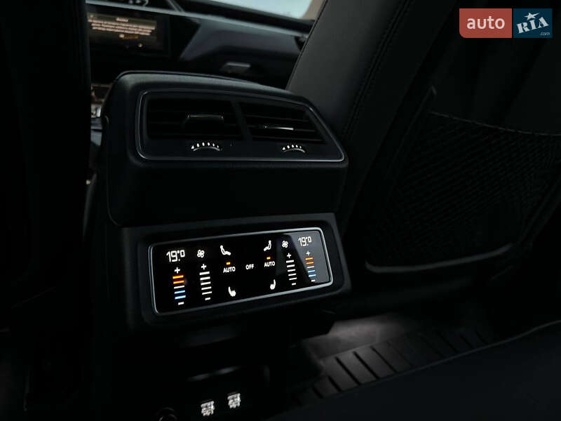 Внедорожник / Кроссовер Audi e-tron Sportback 2020 в Львове