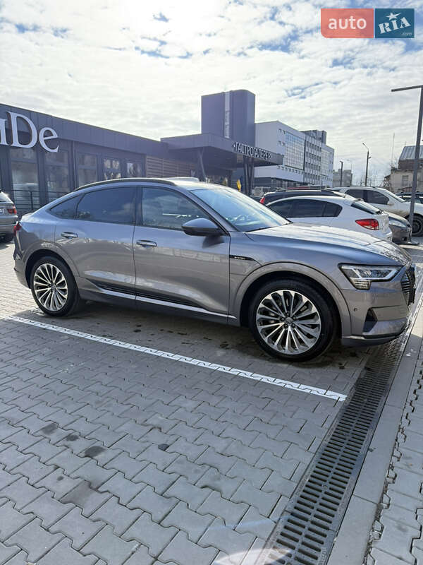 Позашляховик / Кросовер Audi e-tron Sportback 2020 в Чернівцях фото 9 Позашляховик / Кросовер Audi e-tron Sportback 2020 в Чернівцях