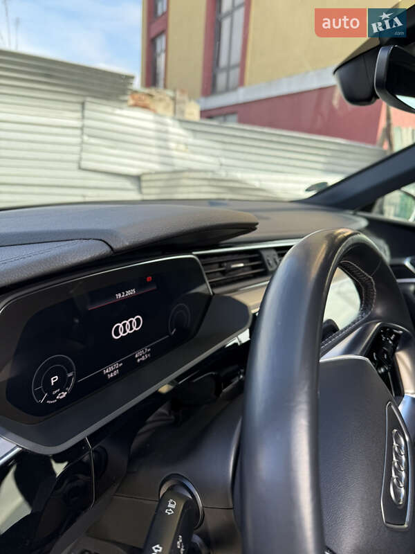 Позашляховик / Кросовер Audi e-tron Sportback 2020 в Чернівцях фото 54 Позашляховик / Кросовер Audi e-tron Sportback 2020 в Чернівцях