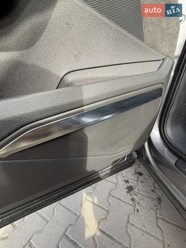 Позашляховик / Кросовер Audi e-tron Sportback 2020 в Чернівцях фото 57 Позашляховик / Кросовер Audi e-tron Sportback 2020 в Чернівцях