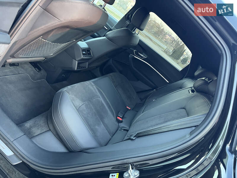 Внедорожник / Кроссовер Audi e-tron Sportback 2022 в Дубно
