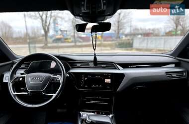 Внедорожник / Кроссовер Audi e-tron Sportback 2020 в 