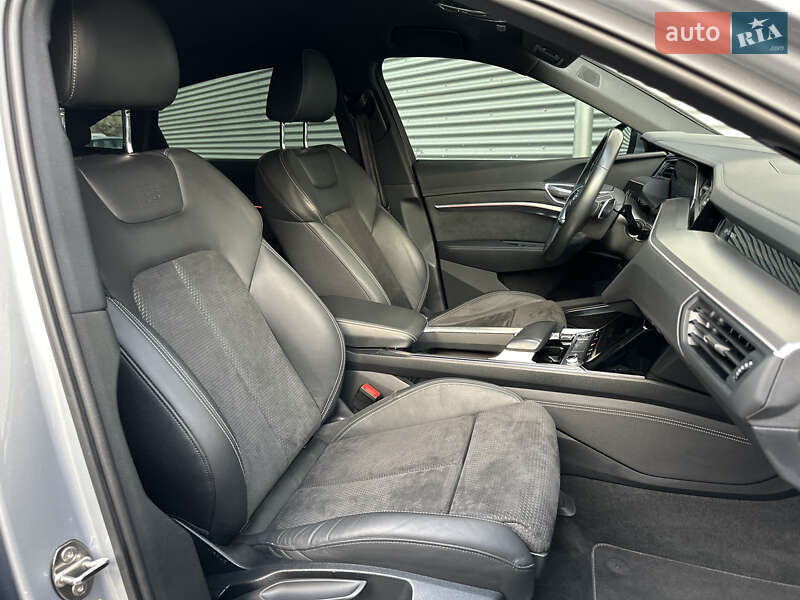 Внедорожник / Кроссовер Audi e-tron Sportback 2021 в Ровно
