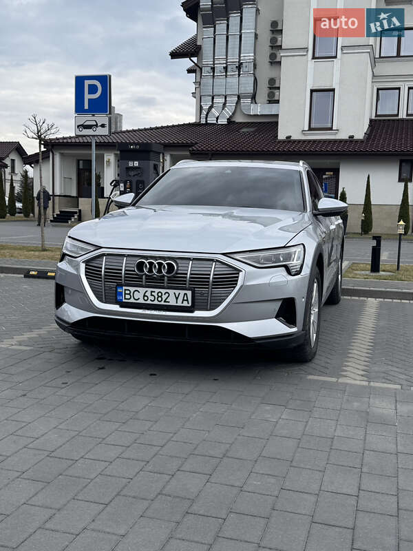 Внедорожник / Кроссовер Audi e-tron Sportback 2020 в Львове