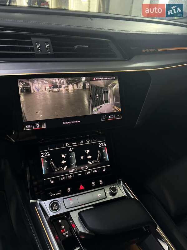 Позашляховик / Кросовер Audi e-tron Sportback 2021 в Києві фото 11 Позашляховик / Кросовер Audi e-tron Sportback 2021 в Києві