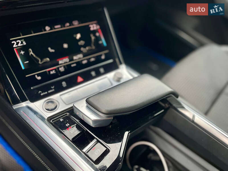 Внедорожник / Кроссовер Audi e-tron Sportback 2023 в Борисполе