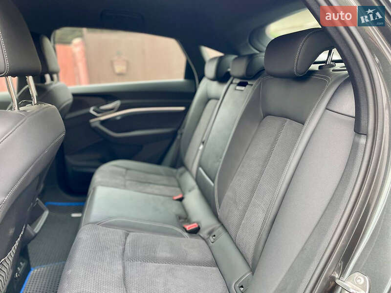 Внедорожник / Кроссовер Audi e-tron Sportback 2023 в Борисполе